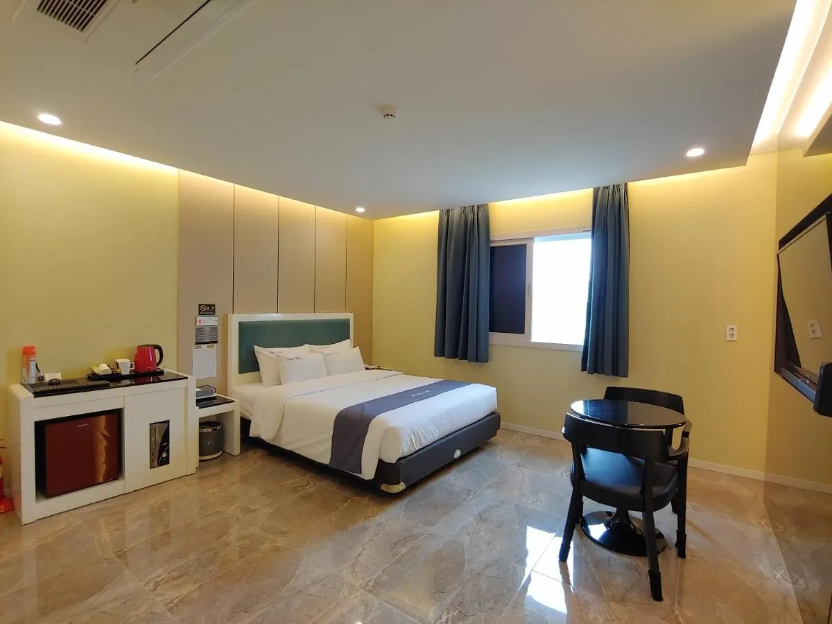 Jeju Irrua Hotel